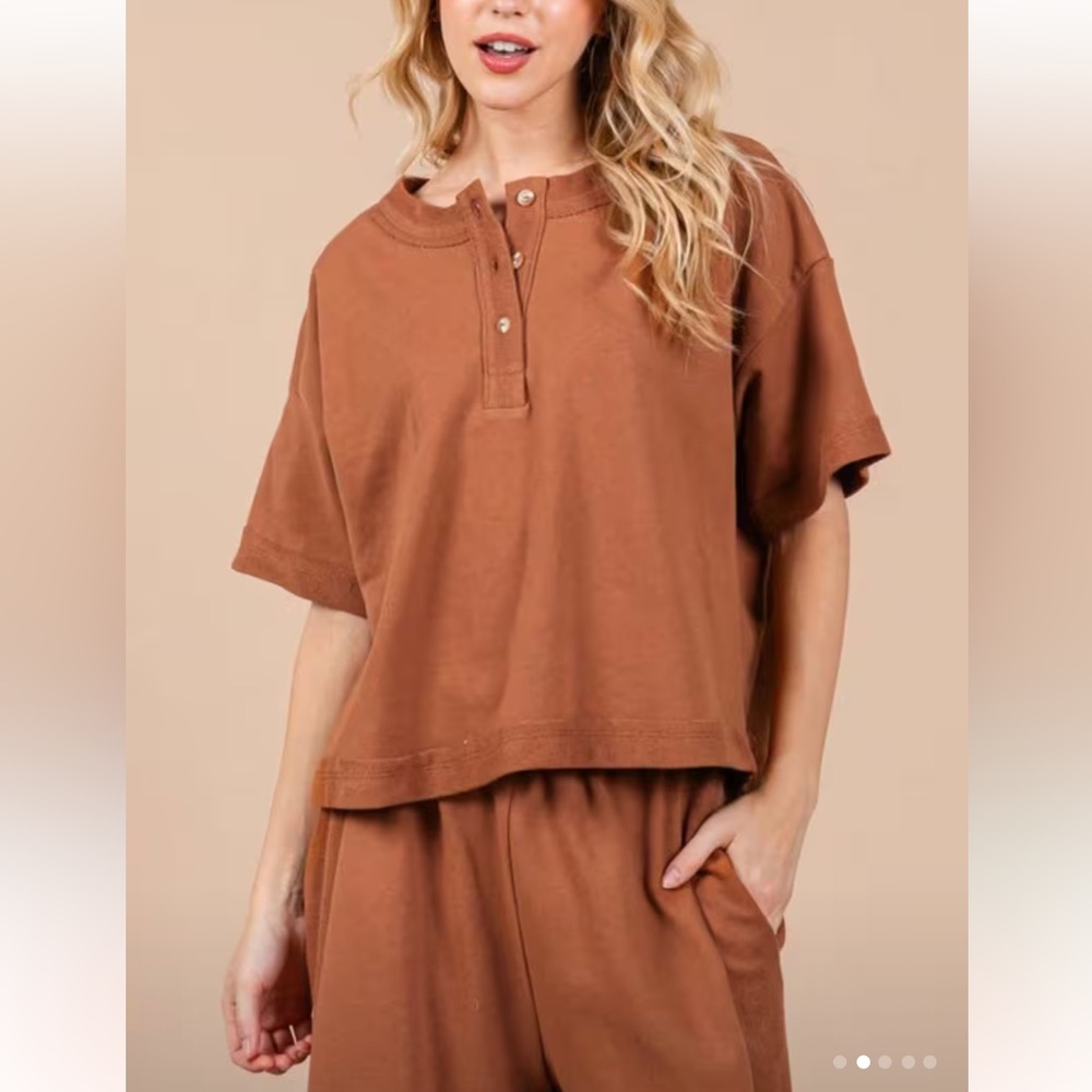 Wide Leg Casual Pants And Top Set in Mocha - Picture 3 of 8